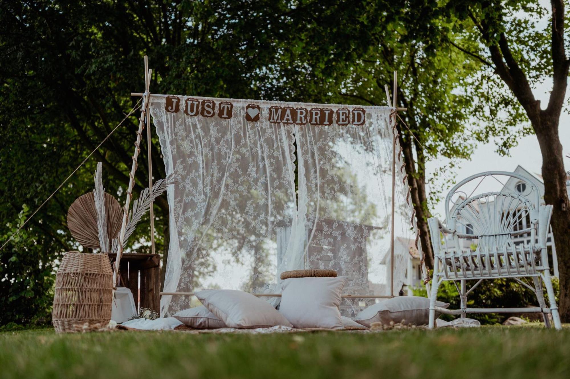 Romantik Hotel Boesehof Bad Bederkesa Buitenkant foto