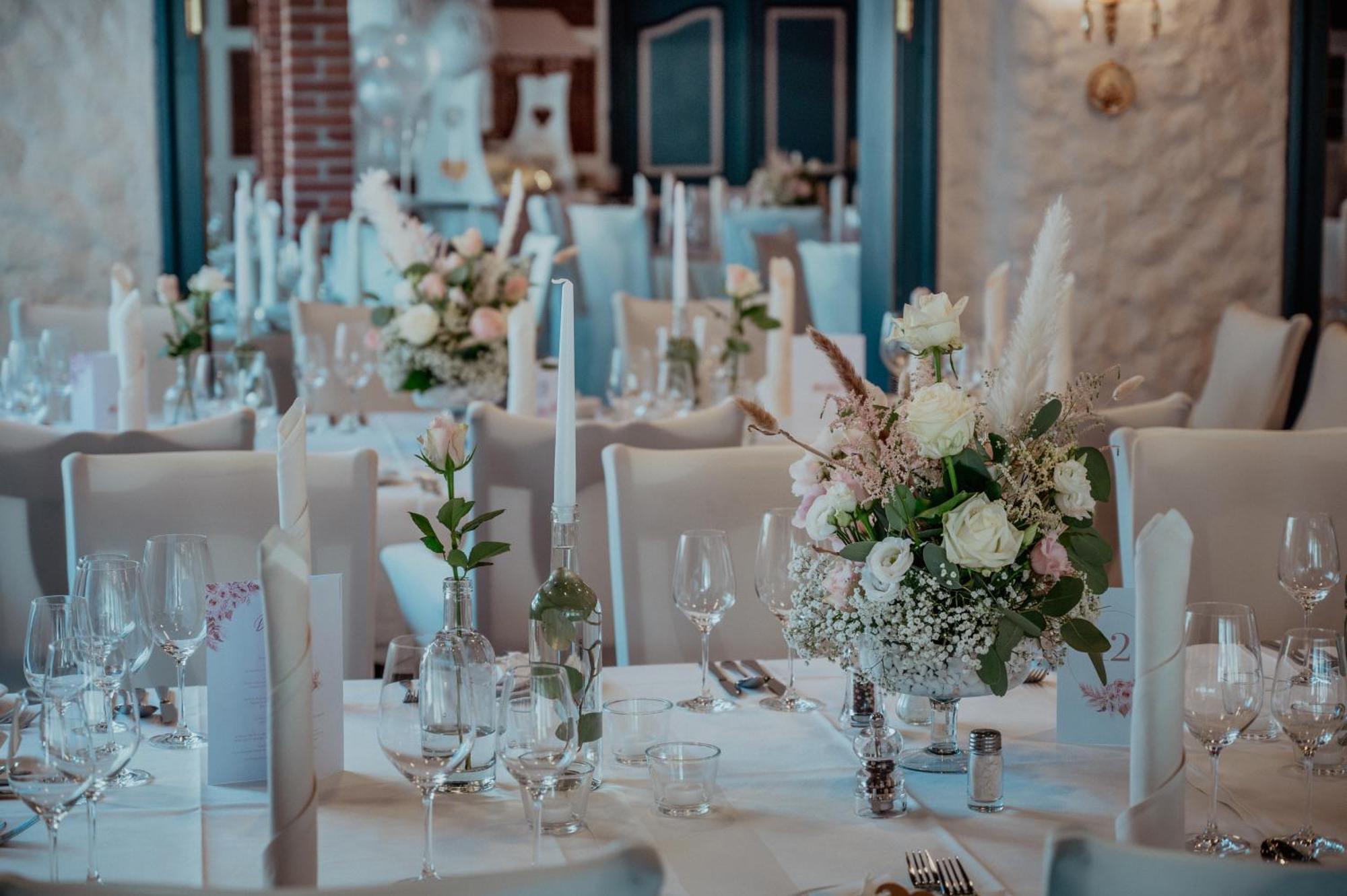 Romantik Hotel Boesehof Bad Bederkesa Buitenkant foto