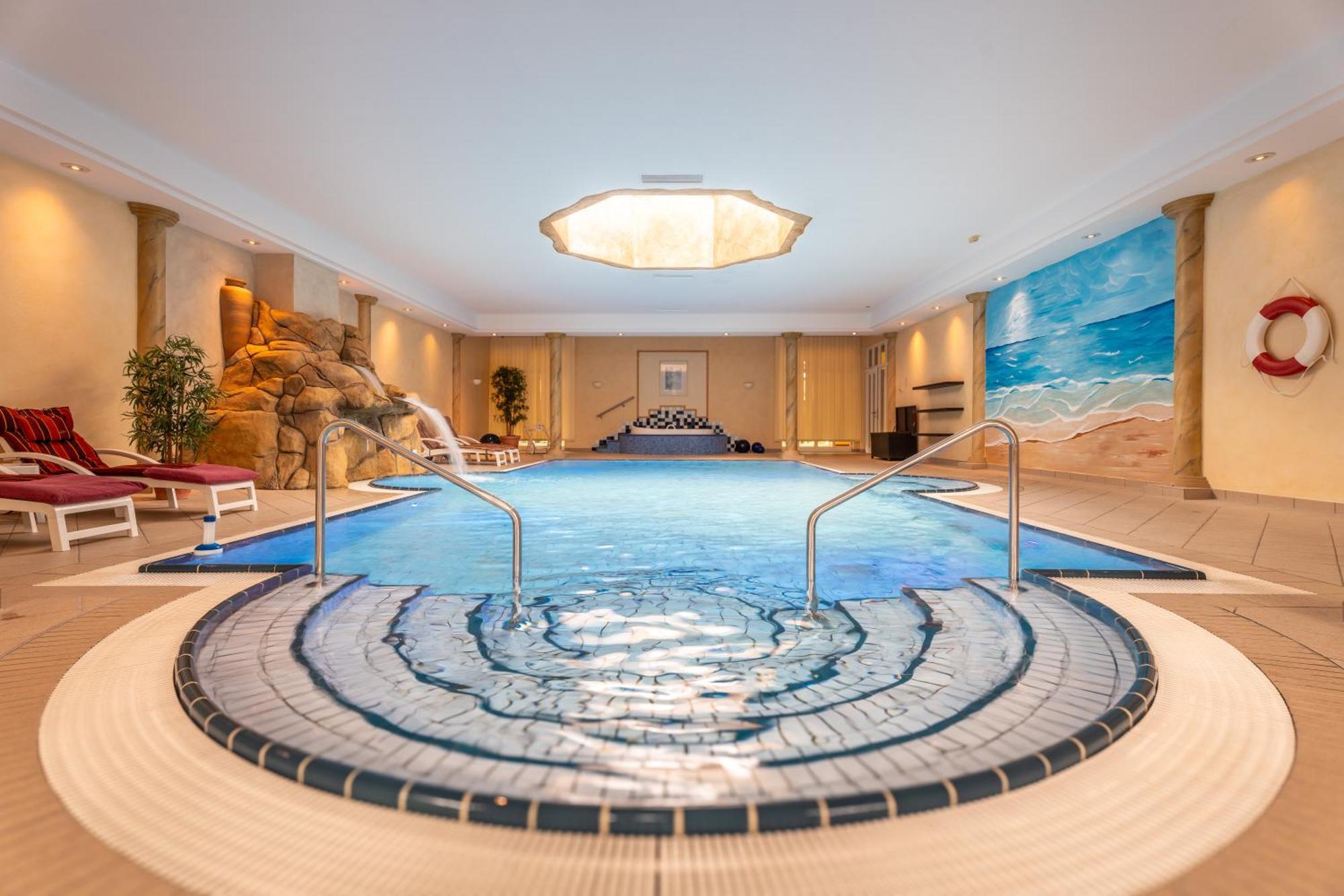 Romantik Hotel Boesehof Bad Bederkesa Buitenkant foto